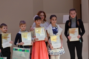 Премиями Губернатора награждены Анастасия Ишханян и Мария Злобина