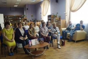 Участники онлайн-встречи с писателем, философом и телеведущим Юрием Вяземским