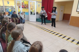  Пираты Билл и Джон набирают команду