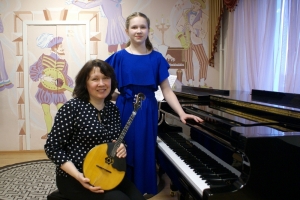 Дарья Большакова - победитель конкурса с концертмейстером Э.И. Ромащенко