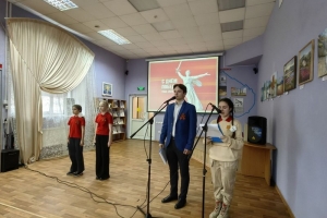 Литературно-музыкальная композиция «Храним в сердцах Великую Победу»