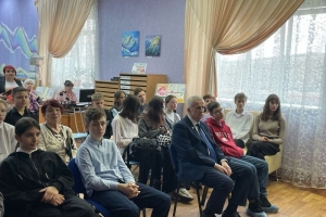 Литературно-музыкальная композиция «Храним в сердцах Великую Победу»