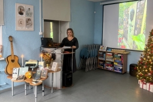 Ведущая мероприятия Л. Федулова