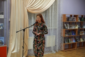 Презентация книги литературной критики Д. Коржова «Родные голоса»