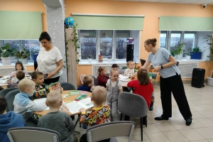 «Читаем вместе любимые сказки»