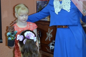 Мери Поппинс (Юлианна Касаткина) и Светлана Смирнова открыли праздничную встречу