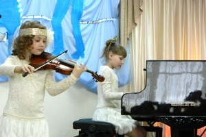 Дуэт Егорова Адриана (скрипка) - Денисова Дарья (фортепиано)