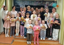 Семейная творческая мастерская  «Пасха расписная!»  из цикла  «Посиделки всей семьей»