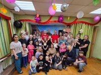 Семейная игровая программа «Папа в деле!» ко Дню отца